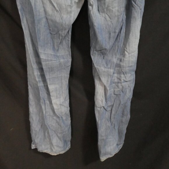 FUTURE DENIM | W 42 L 34 | Classic Blue Faded Jeans - Picture 14 of 16